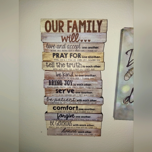 NWT Family Verses Stacked Wood Wall/Desktop Sign - Picture 1 of 6